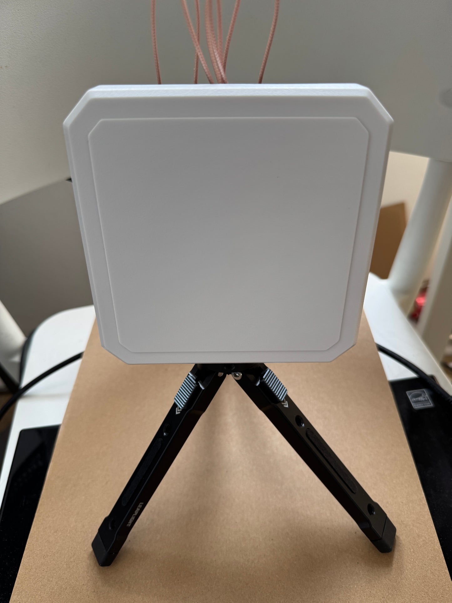 5G Cellular Router Hiveton X Aggregated 5G CPE Carrier Aggregation / Link Aggregation supported