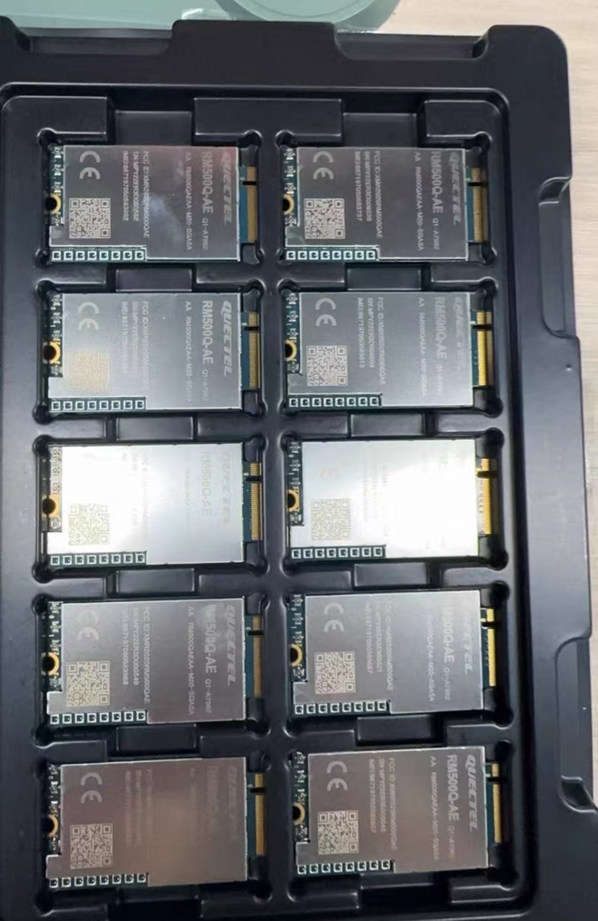 5G Cellular Router Hiveton X Aggregated 5G CPE Carrier Aggregation / Link Aggregation supported